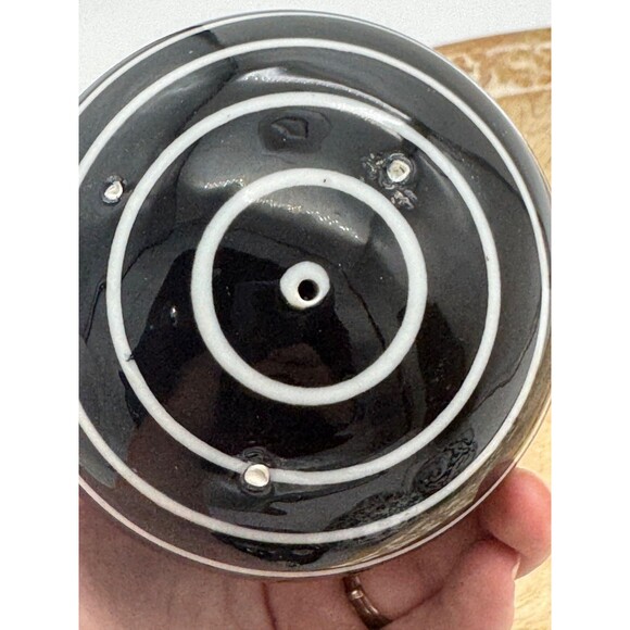 4 CHINOISERIE BLACK AND WHITE CERAMIC Orbs RUG BALLS 4in Stripes Floral Decor - Picture 8 of 9